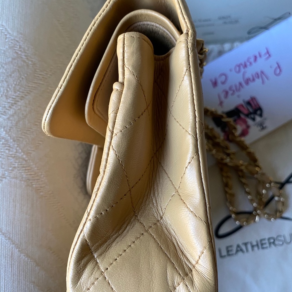 Med double flap Chanel bag🎈SOLD🎈 - Picture 7 of 10